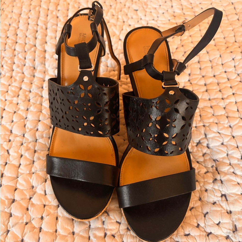 Michael Kors Darci Wedge Black Leather Size 9 Sandal Wedge Heels - Picture 6 of 12